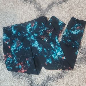 Old Navy Active work out capri